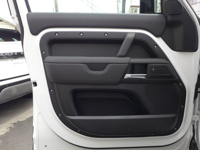 2025 LAND Rover DEFENDER — миниатюра 29