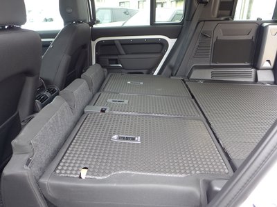 2025 LAND Rover DEFENDER — миниатюра 69