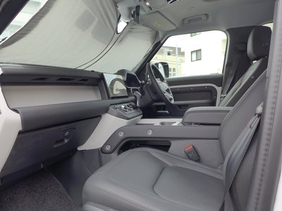 2025 LAND Rover DEFENDER — миниатюра 31
