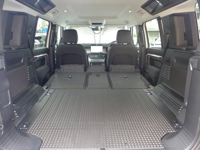 2025 LAND Rover DEFENDER — миниатюра 70