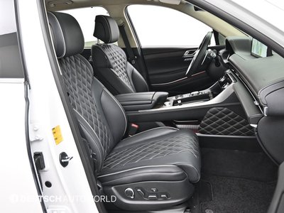 GENESIS GV80 - 10
