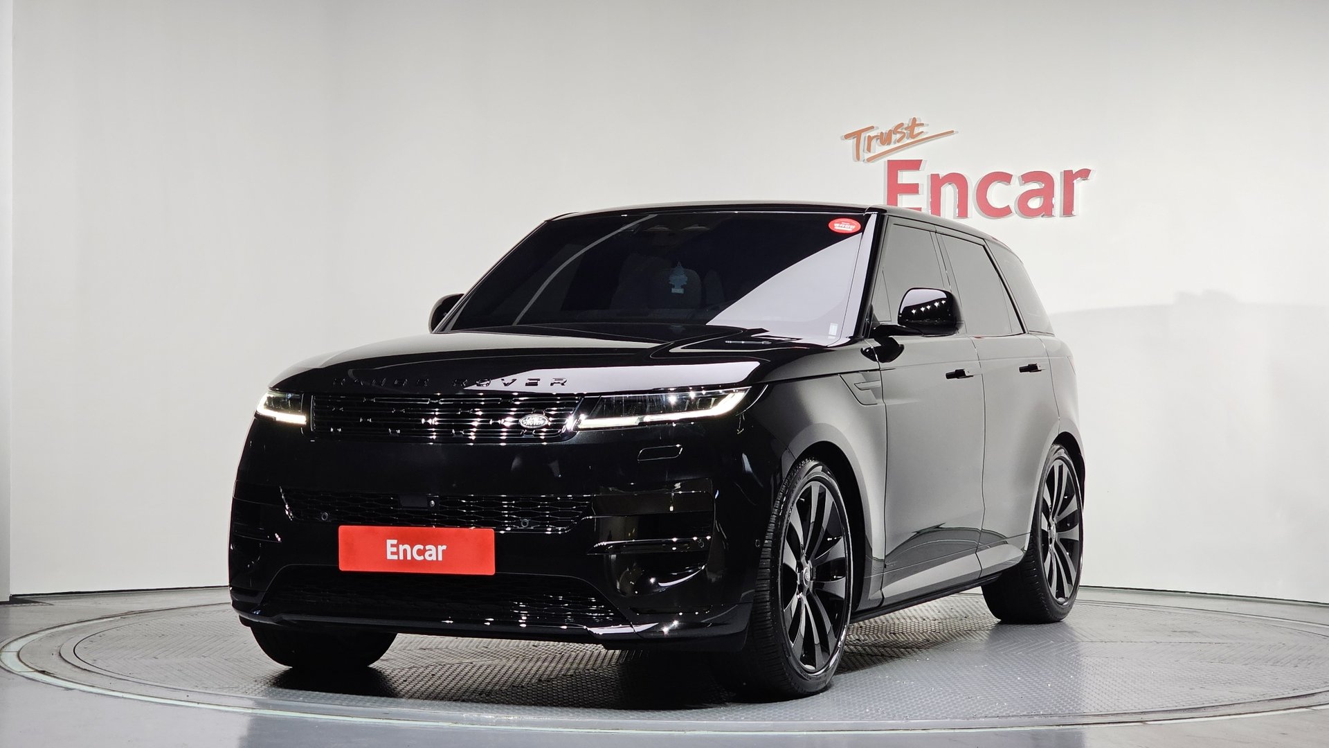 LAND ROVER RANGE ROVER SPORT - View 1