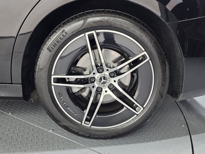 MERCEDES-BENZ E-CLASS - 8