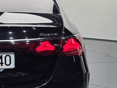MERCEDES-BENZ E-CLASS - 10