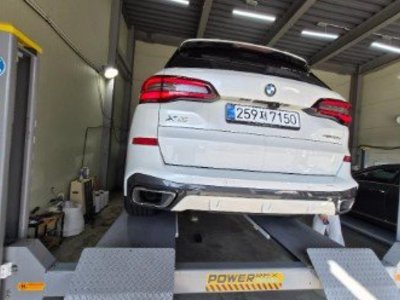 2021 BMW X5 照片 2