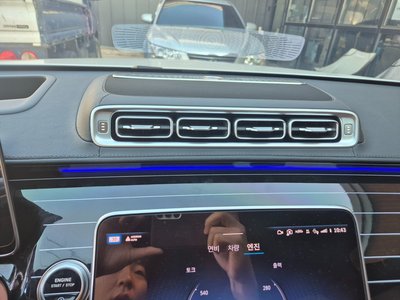 MERCEDES-BENZ S-CLASS - 10