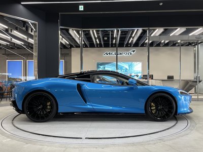 MCLAREN GT - 9