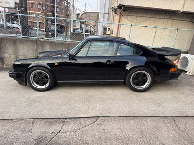 PORSCHE 911 - 4