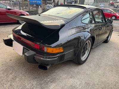 PORSCHE 911 - 7