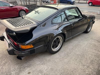 PORSCHE 911 - 8