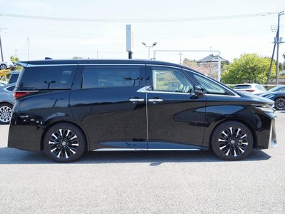 TOYOTA VELLFIRE - 9