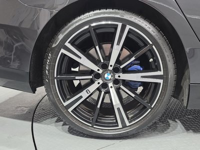 BMW 5 SERIES - 8