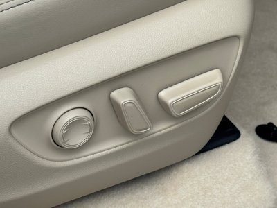 صورة مصغرة 45 لـ 2026 Toyota LAND CRUISER 300