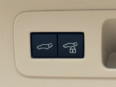 صورة مصغرة 78 لـ 2026 Toyota LAND CRUISER 300