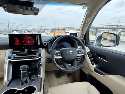صورة مصغرة 42 لـ 2026 Toyota LAND CRUISER 300
