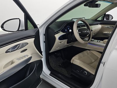 صورة مصغرة 13 لـ 2021 Genesis GV70