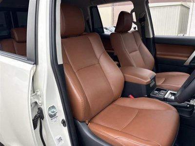 2021 Toyota LAND CRUISER PRADO 缩略图 24