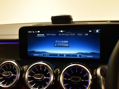 MERCEDES-BENZ GLB - 7