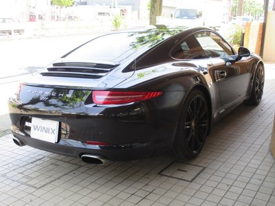 PORSCHE 911 - 10