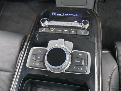 2020 Genesis G90 缩略图 19