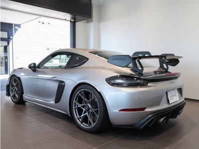 PORSCHE 718 CAYMAN - 3