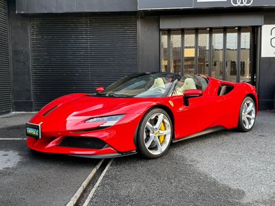 FERRARI SF90 SPIDER