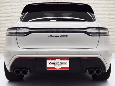 صورة 4 لـ 2024 Porsche MACAN