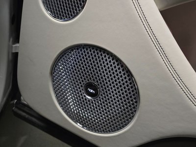 BENTLEY BENTAYGA - 5