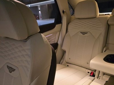 BENTLEY BENTAYGA - 2