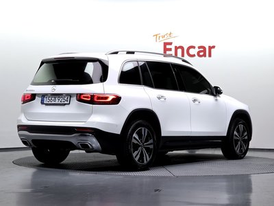 MERCEDES-BENZ GLB - 3