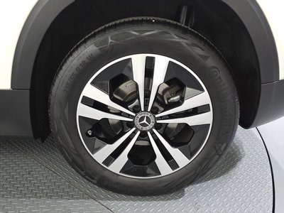 MERCEDES-BENZ GLB - 6