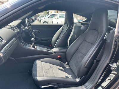 2018 Porsche 718 photo 5