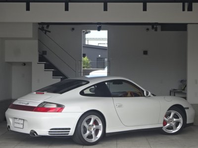 PORSCHE 911 - 9