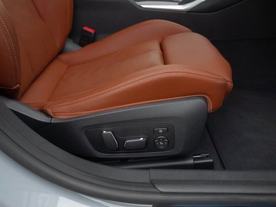 2025 BMW M3 SEDAN 缩略图 13