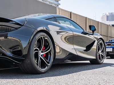 2024 Mclaren 750S — миниатюра 11