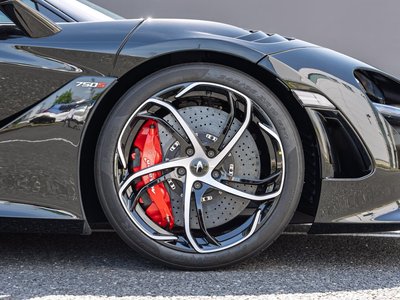 صورة 9 لـ 2024 Mclaren 750S