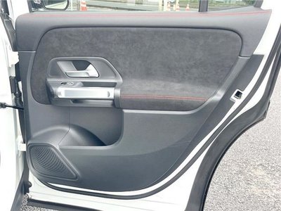 2023 Mercedes-BENZ GLB — миниатюра 27