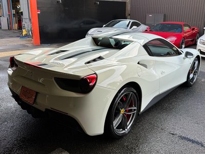2017 Ferrari 488 SPIDER photo 12