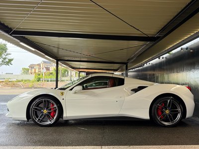 2017 Ferrari 488 SPIDER photo 8