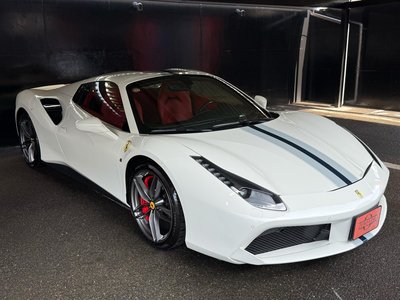 2017 Ferrari 488 SPIDER photo 13