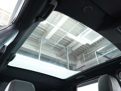 2024 LAND Rover DISCOVERY SPORT photo 5