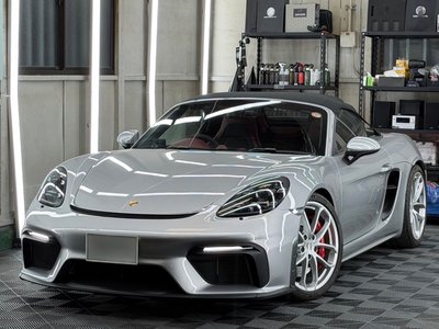 PORSCHE 718 SPYDER - 2