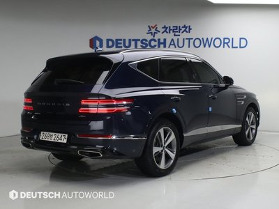 صورة 4 لـ 2022 Genesis GV80