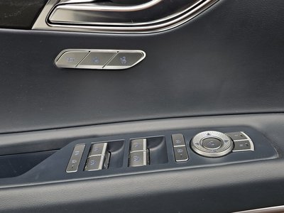 2023 Genesis GV80 — миниатюра 29