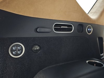 2023 Genesis GV80 — миниатюра 35