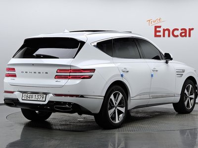 GENESIS GV80 - 3