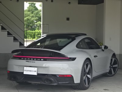 صورة مصغرة 13 لـ 2025 Porsche 911