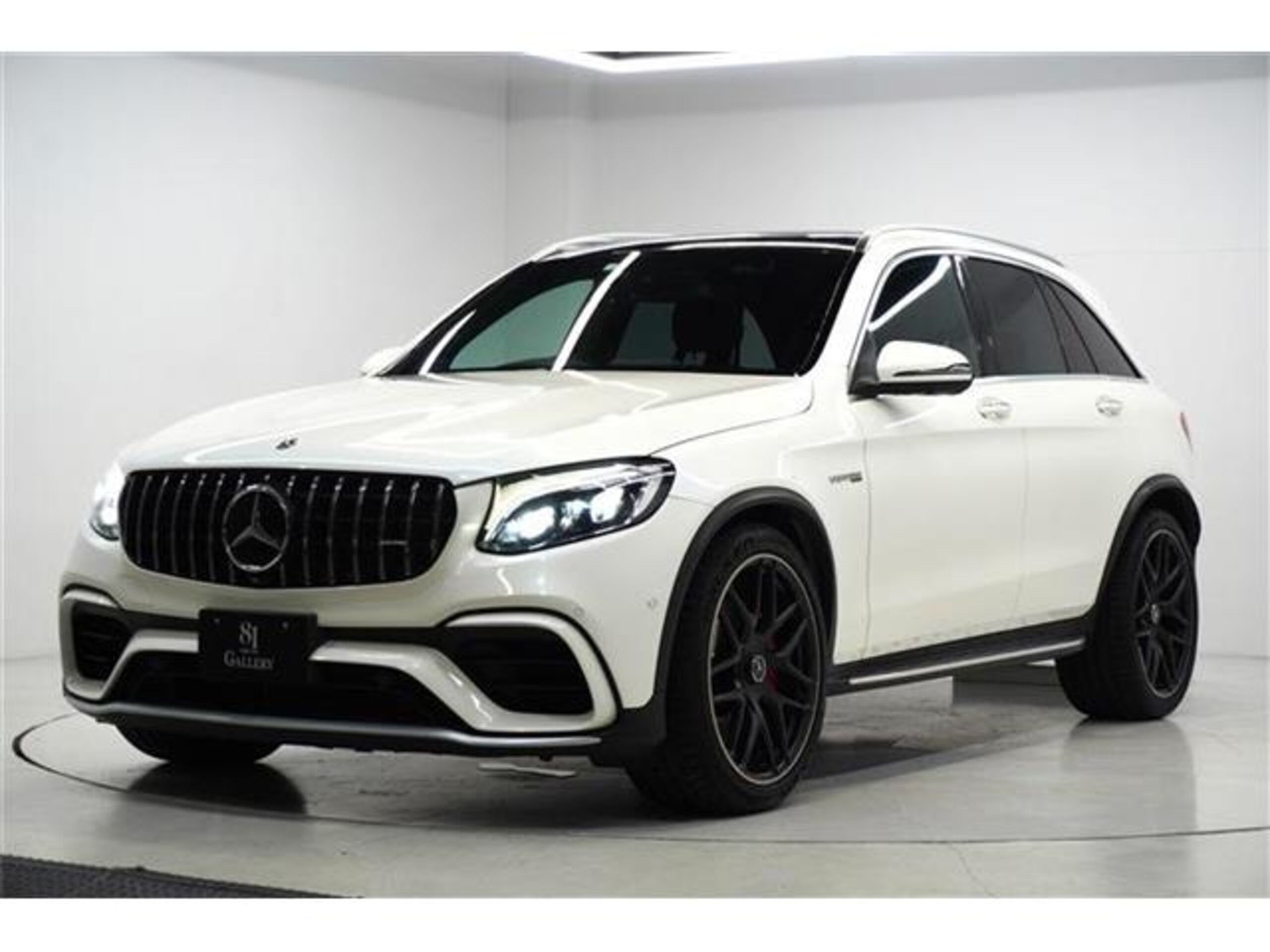 MERCEDES-BENZ GLC AMG - View 1
