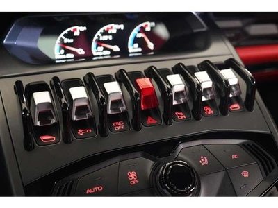 LAMBORGHINI HURACAN - 9