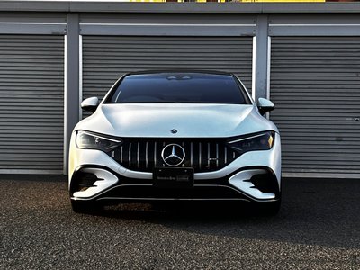 MERCEDES-BENZ EQE AMG - 5